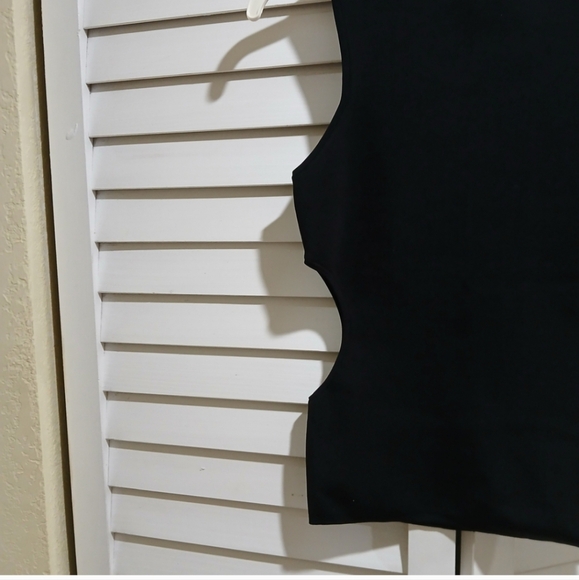 Nina Ricci Black Fitted Tank Top - Picture 3 of 6